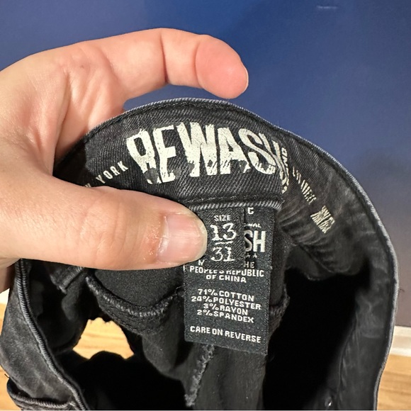 Rewash High Rise Black Denim Jean Shorts 13/31 - Picture 6 of 6